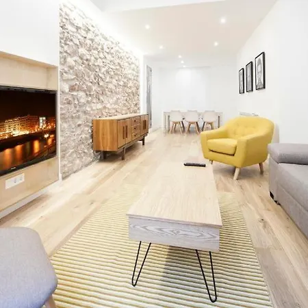 Luxury Boutiques I - Sshousing