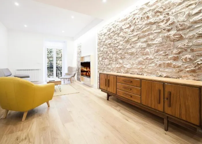 Luxury Boutiques I - Sshousing Apartment *